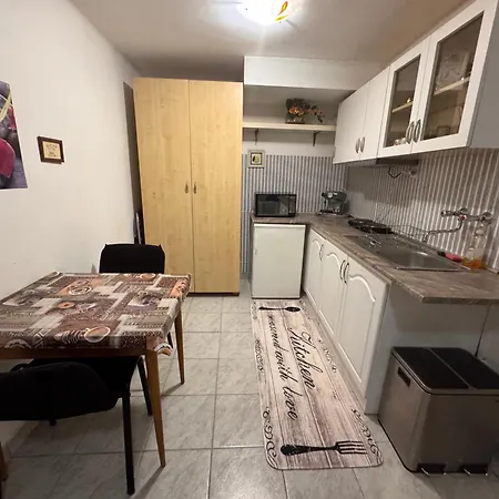 Zsejka Apartment